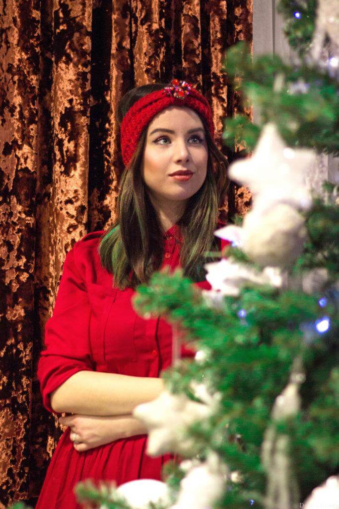 odtiene červenej červená vianoce vianočný vianočné šaty fasardi hruška modelka pletená čelenka jeek handmade