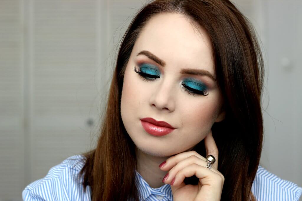 gosh licenie liceni vizaz makeup plne pery rty modre stiny tiene bruneta blogerka bloggersre